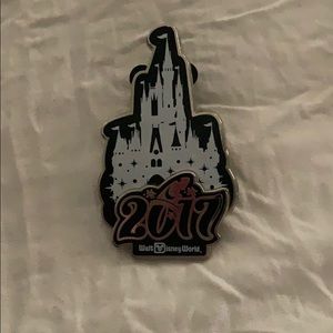 Disney 2017 pin
